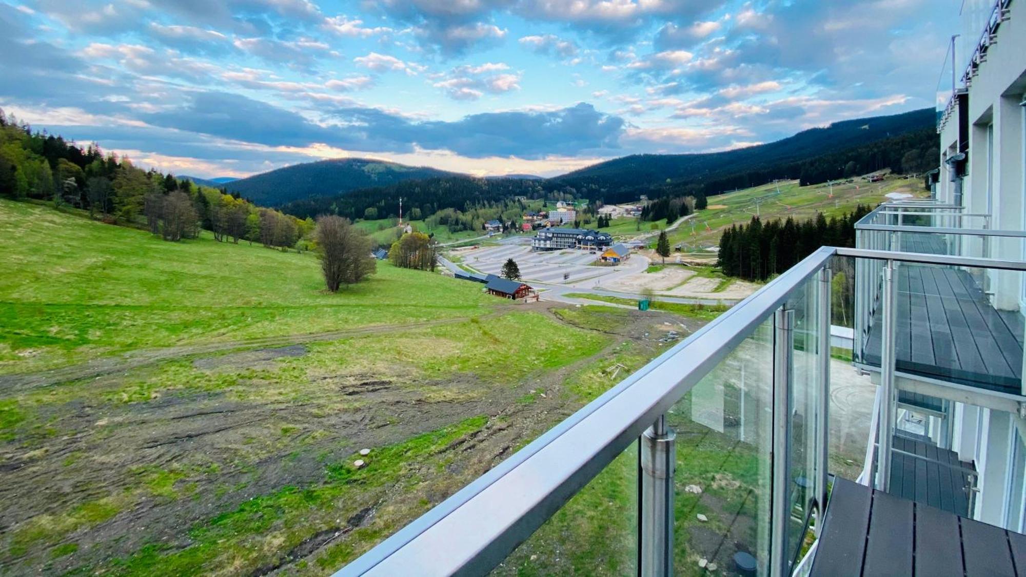 Panorama - Czarna Gora Resort By Sun & Snow Z Basenem I Sniadaniem シェンナ エクステリア 写真
